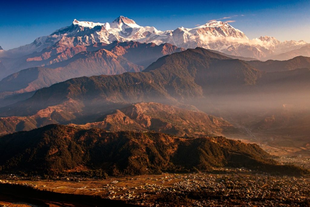 Deportes extremos en el mundo_ Montaña del Himalaya en Nepal